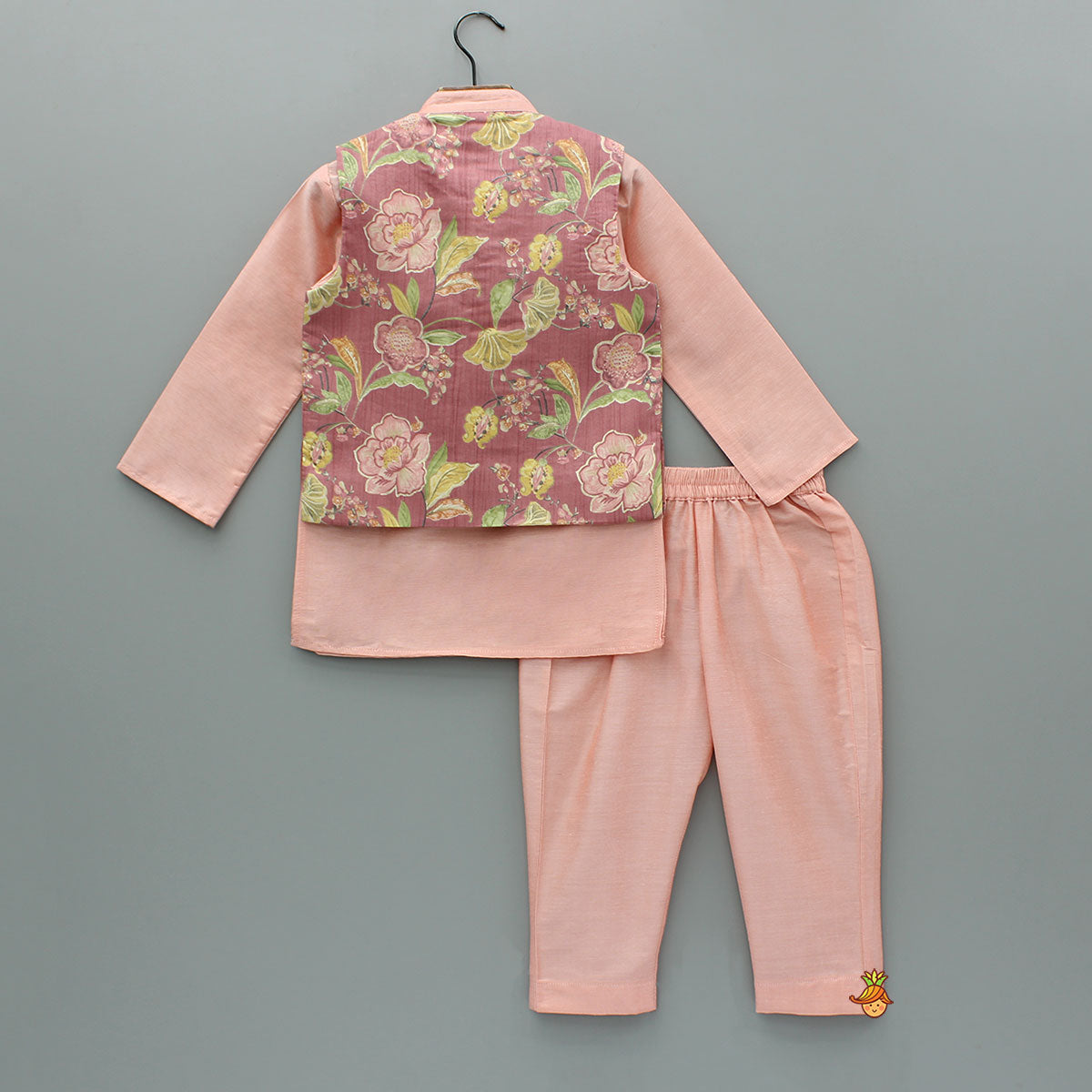 Peach Kurta And Printed Jacket With Pyjama