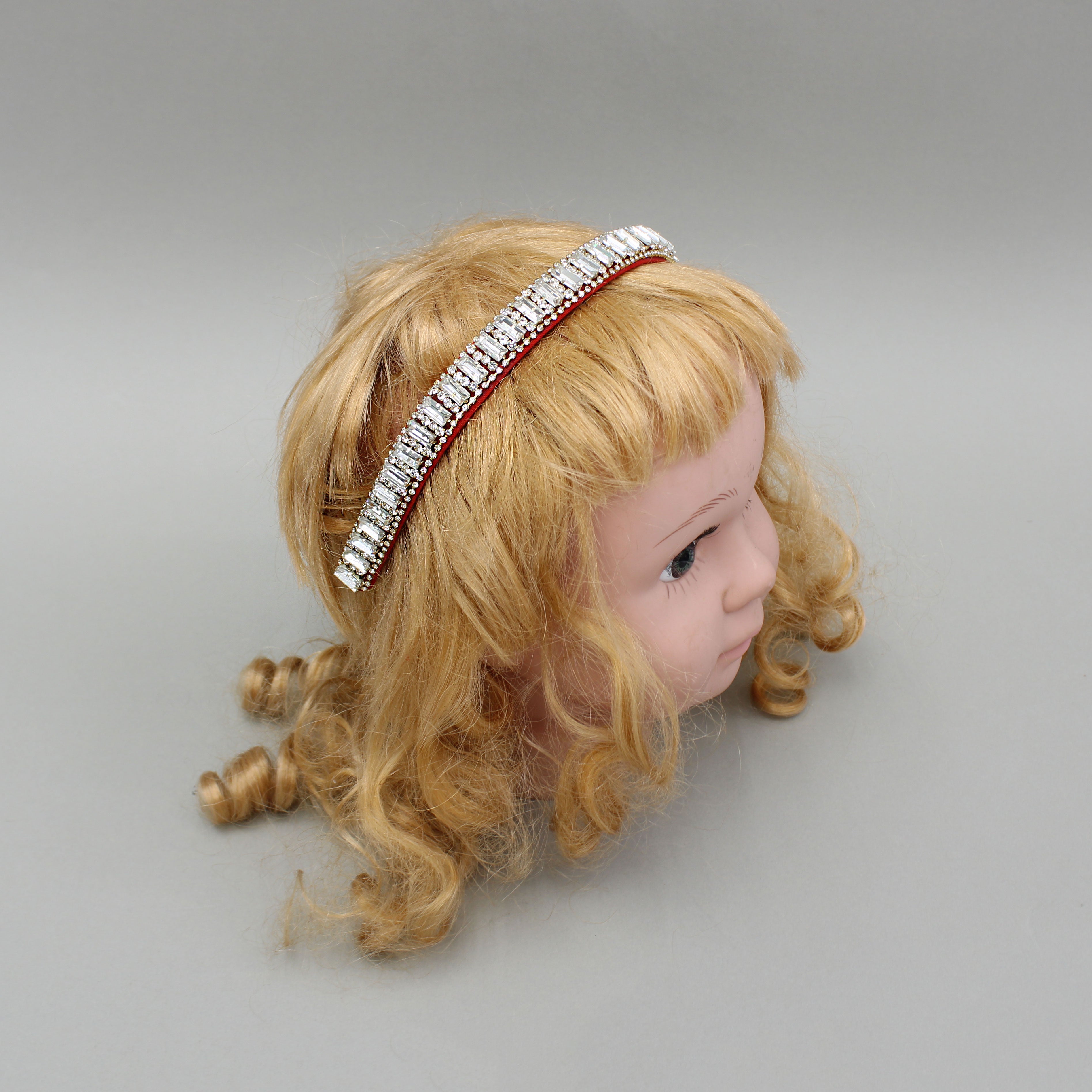 White Artificial Stone Embellished Hairband