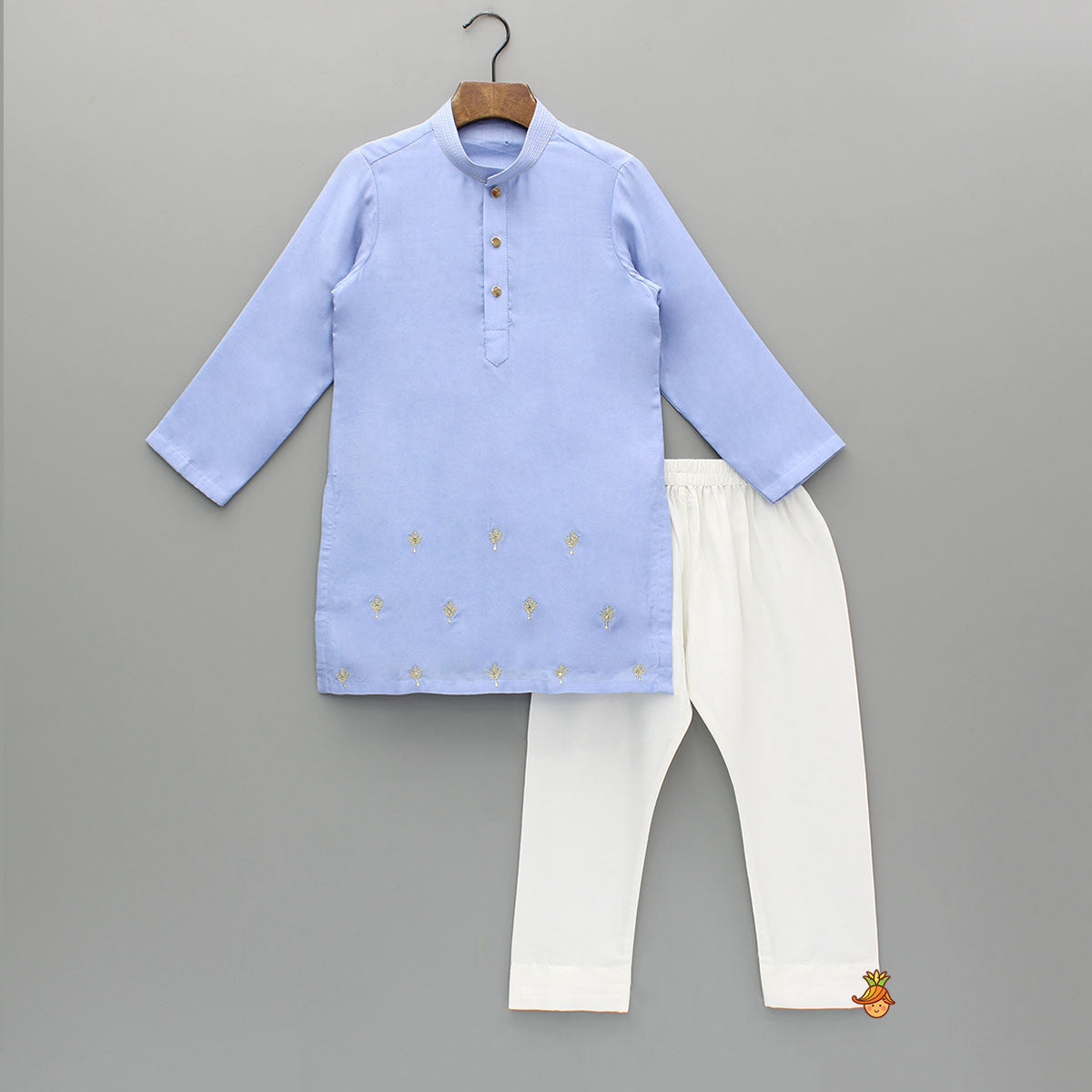 Purple Embroidered Kurta And Pintuck Detailed Jacket With Pyjama