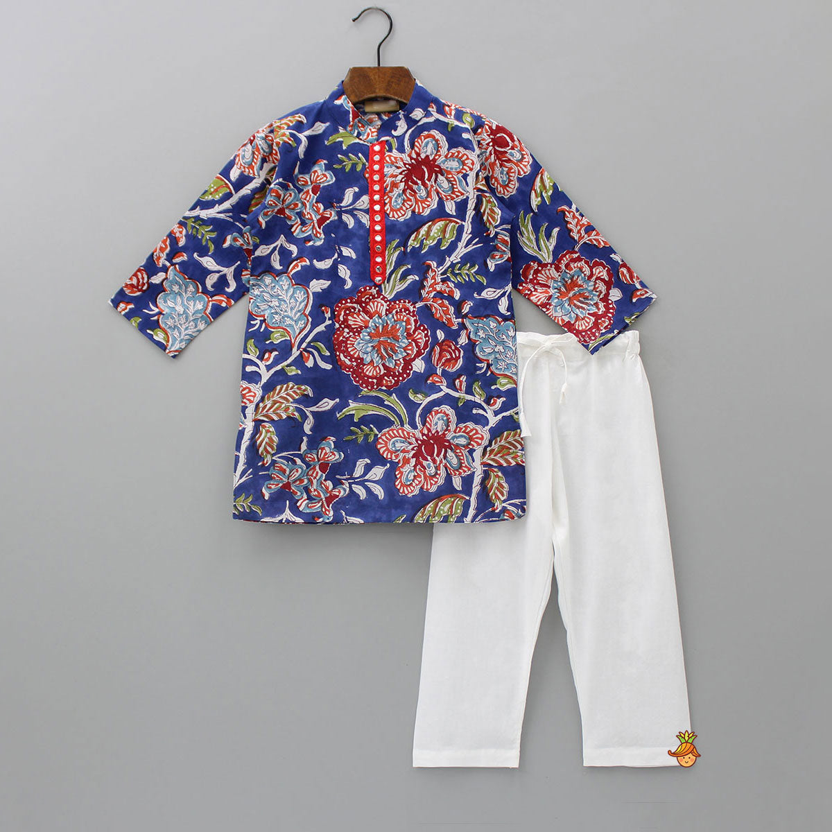 Blue Multicolour Printed Kurta And Pyjama