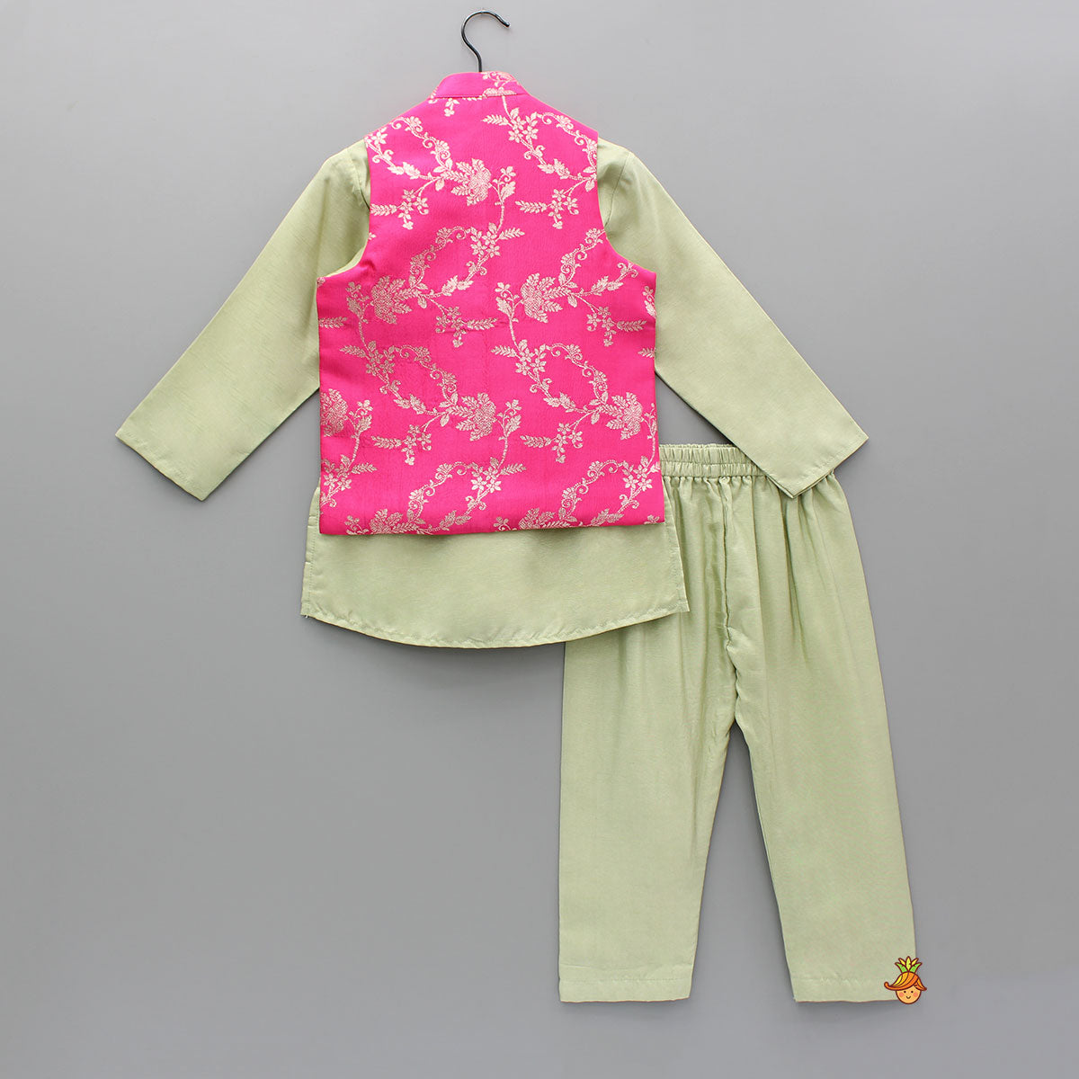 Green Kurta And Pink Embroidered Jacket With Pyjama