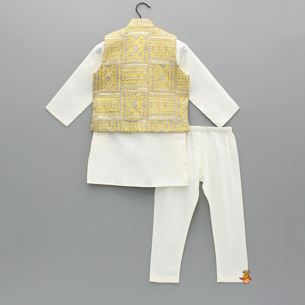 Off White Kurta With Embroidered Jacket And Pyjama