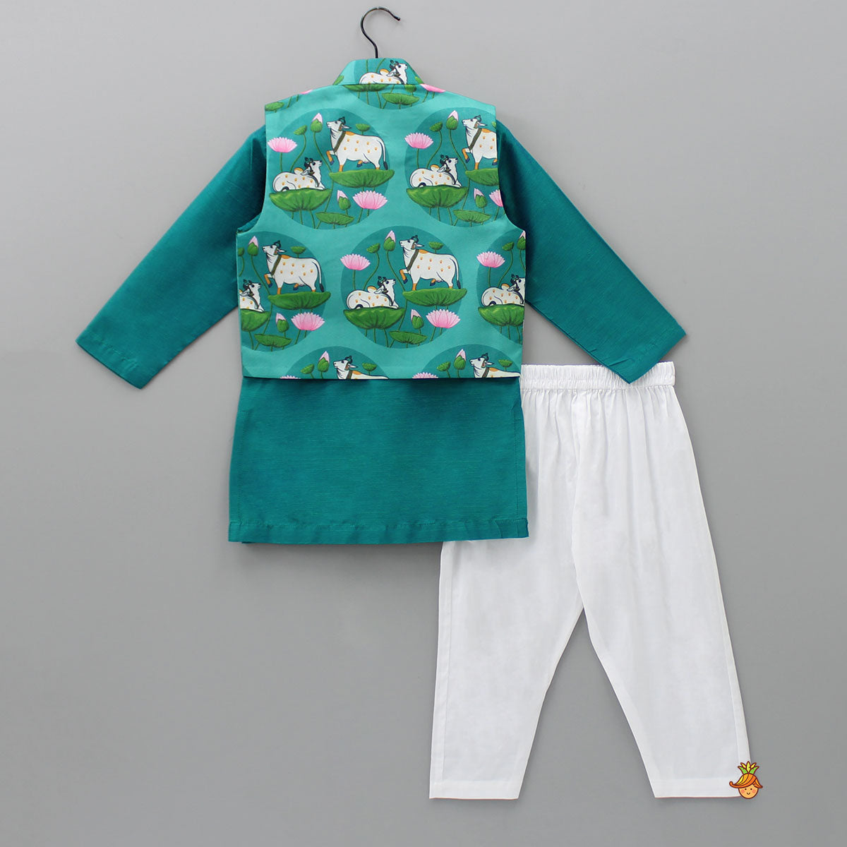 Silk Green Kurta With Front Open Pocket Detail Printed Jacket And Cotton Pyjama