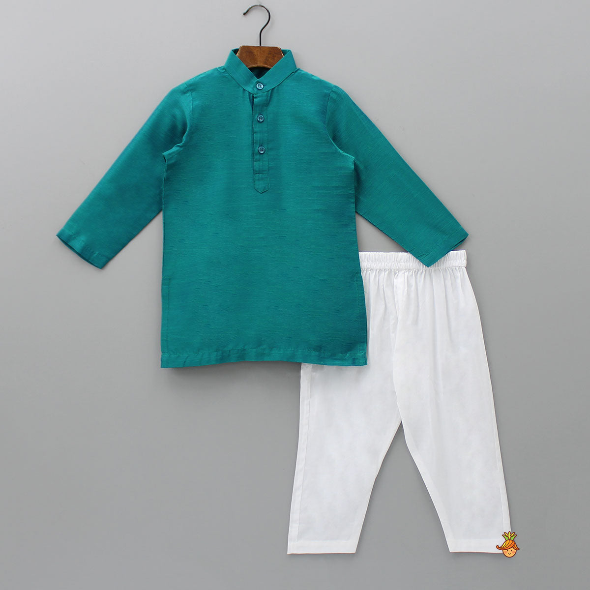 Silk Green Kurta With Front Open Pocket Detail Printed Jacket And Cotton Pyjama