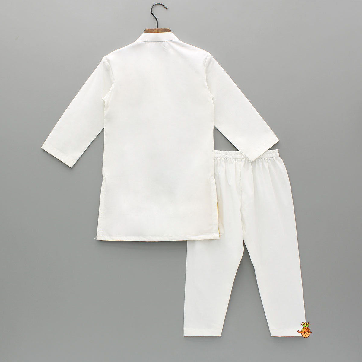 White Embroidered Kurta And Pyjama