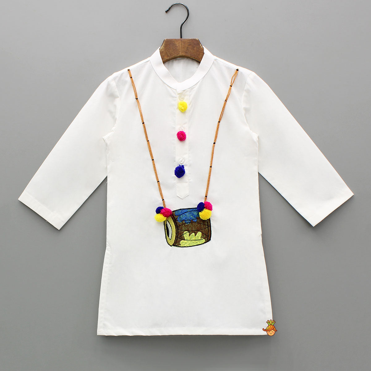 White Embroidered Kurta And Pyjama