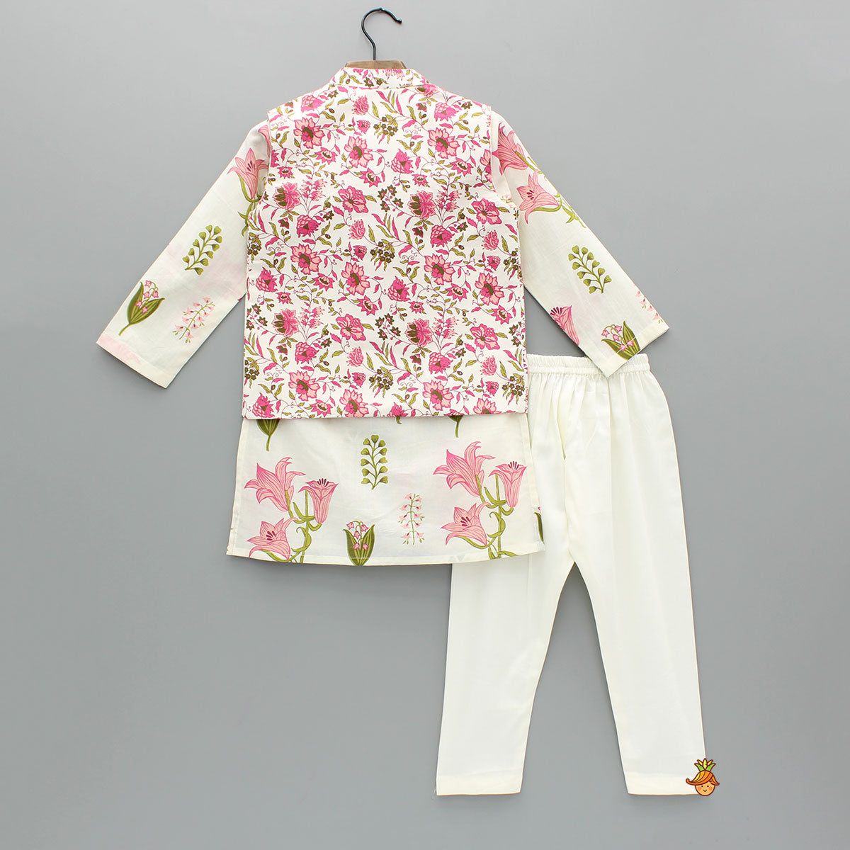 Pink Floral Printed Kurta With Front Open Jacket And Pyjama