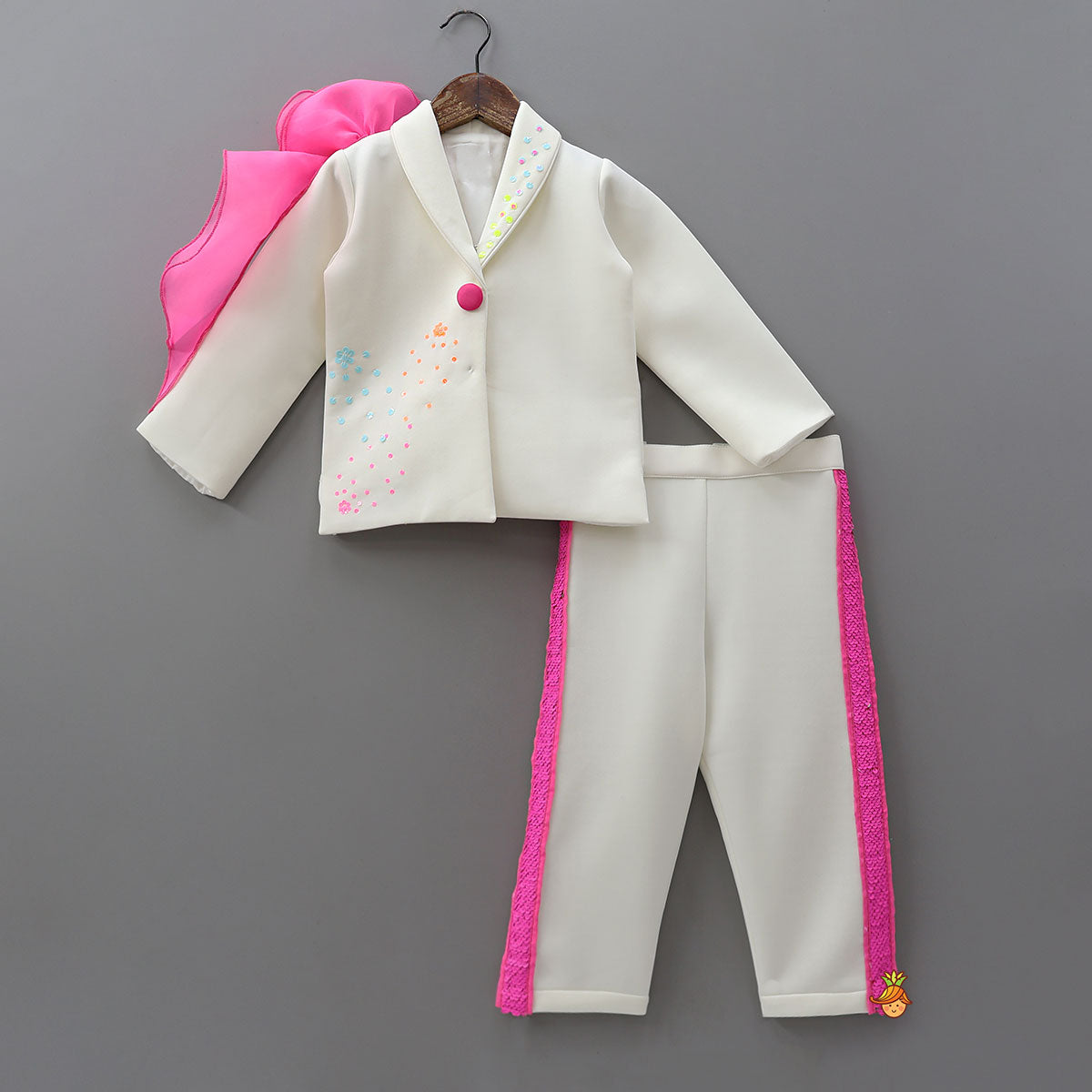 Embellished Blazer Style Top With Pant And Bow Hair Clip