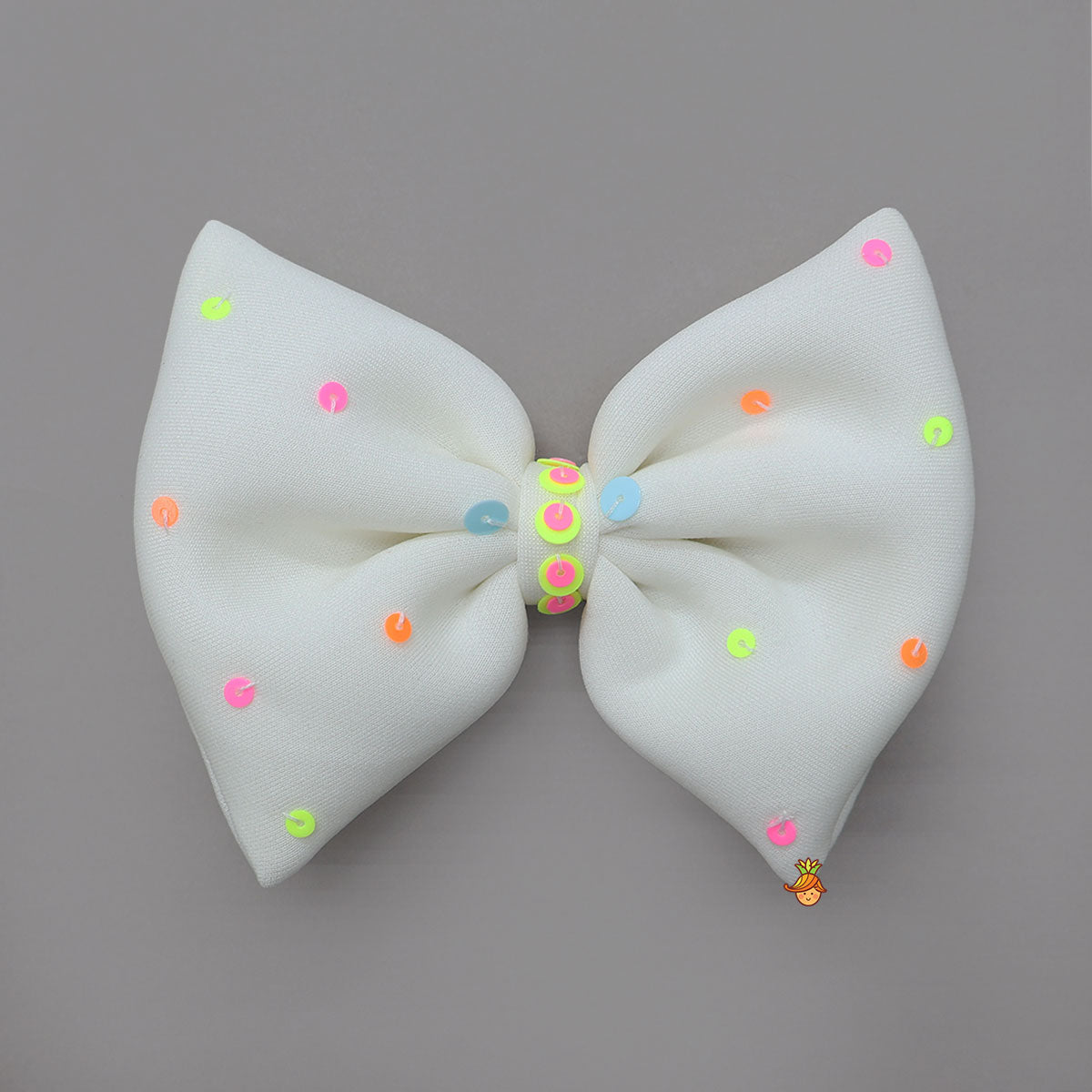 Embellished Blazer Style Top With Pant And Bow Hair Clip