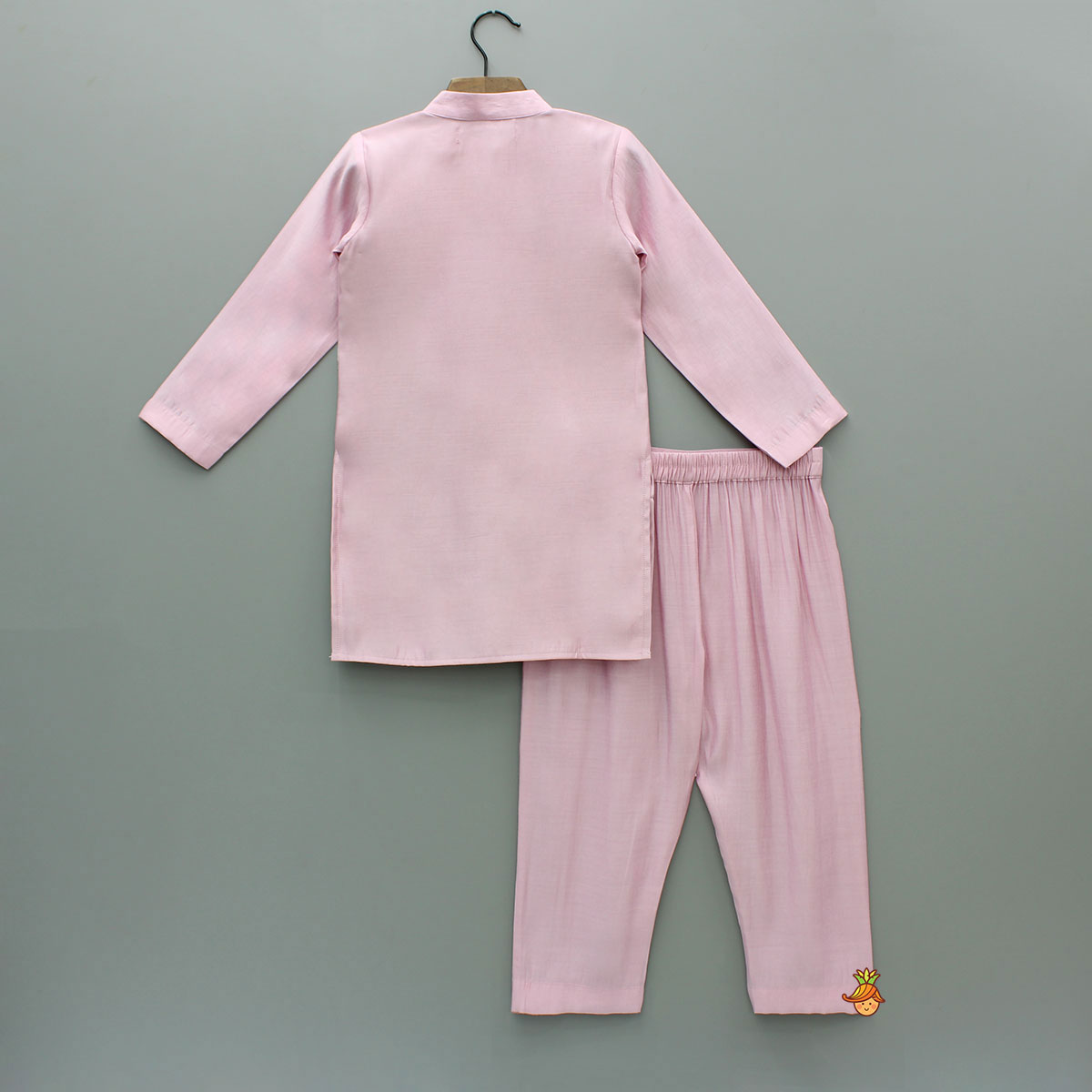 Pink Kurta With Embroidered Flower Applique And Pant