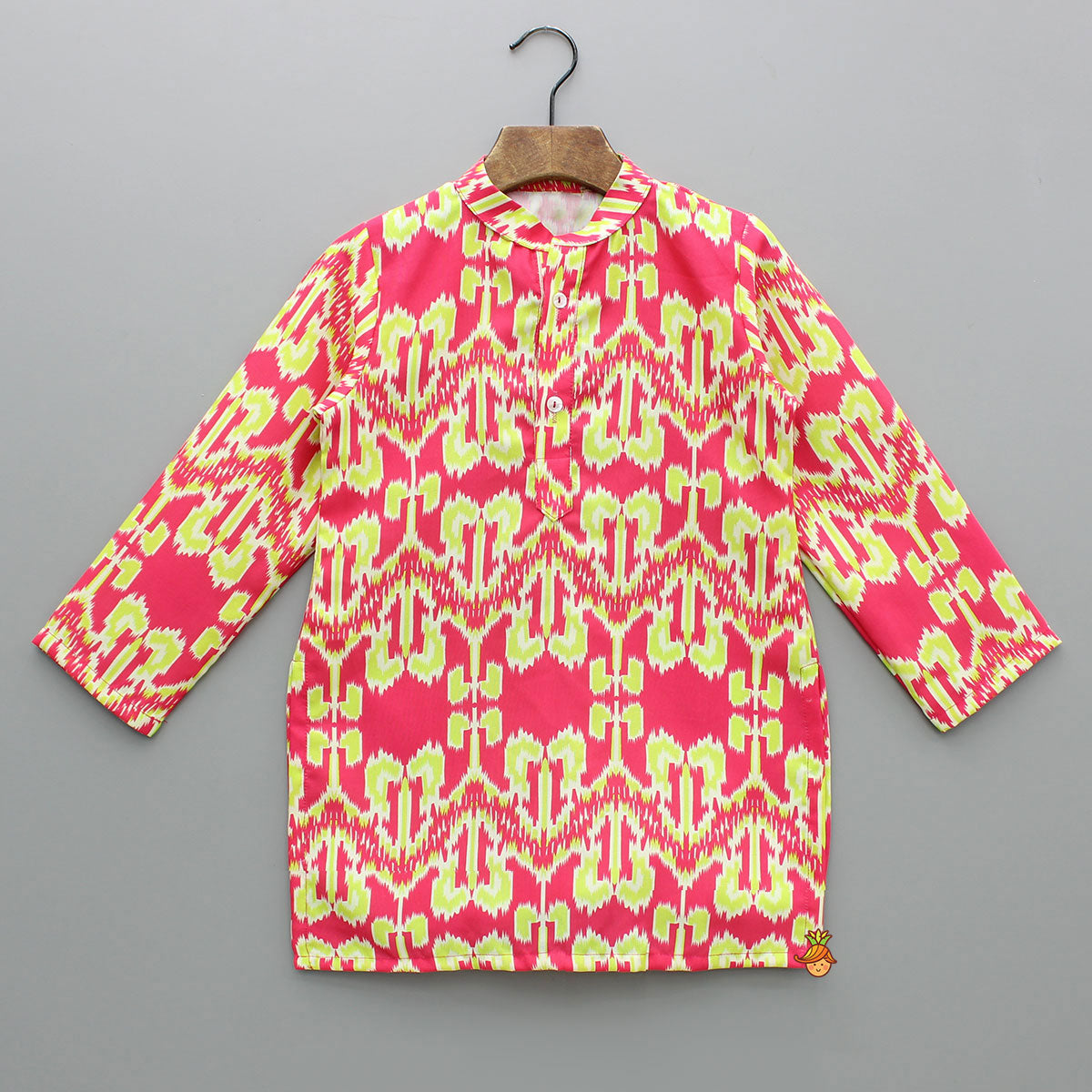 Pink Kurta With Green Print And Pyjama