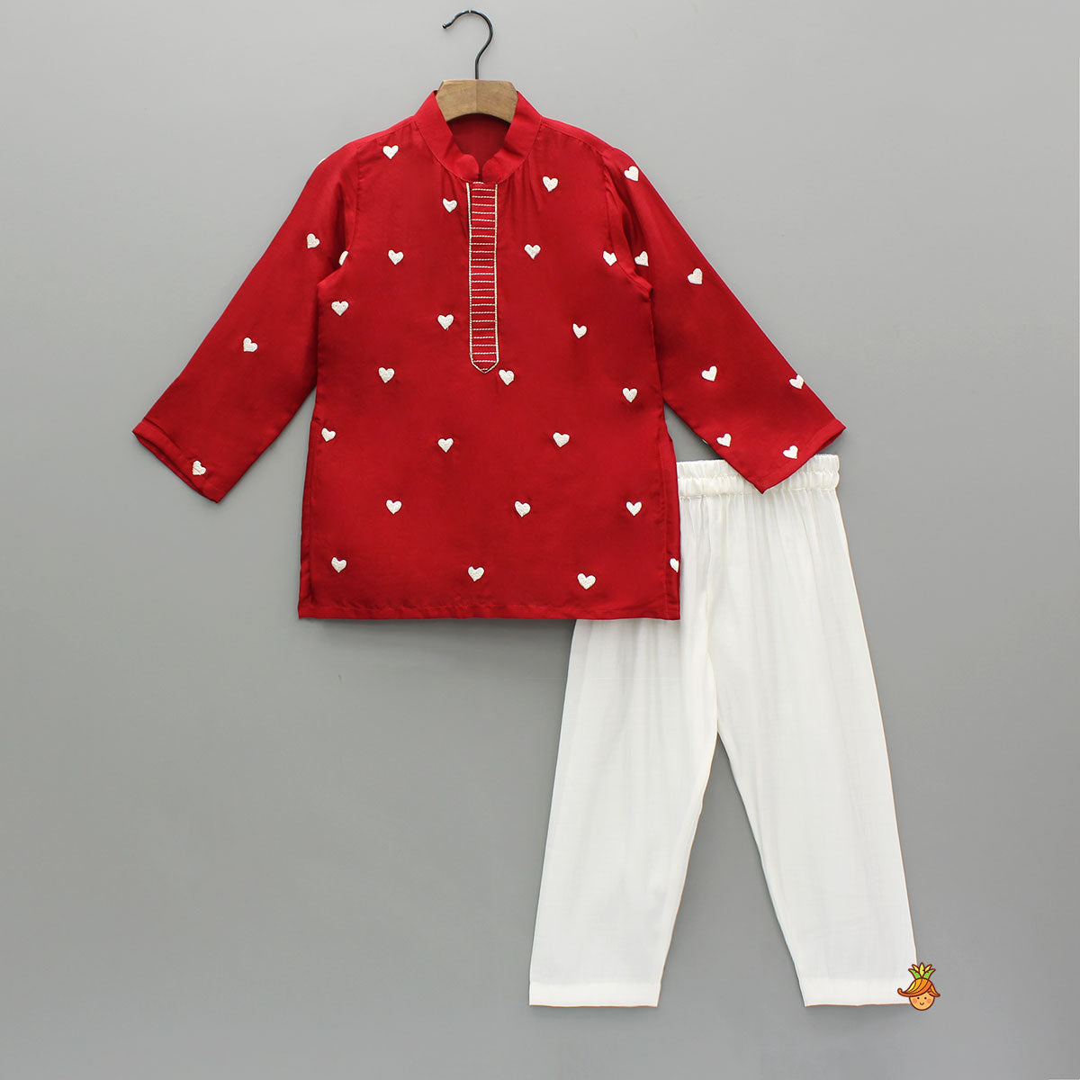 Red Heart Embroidered Kurta And Pyjama