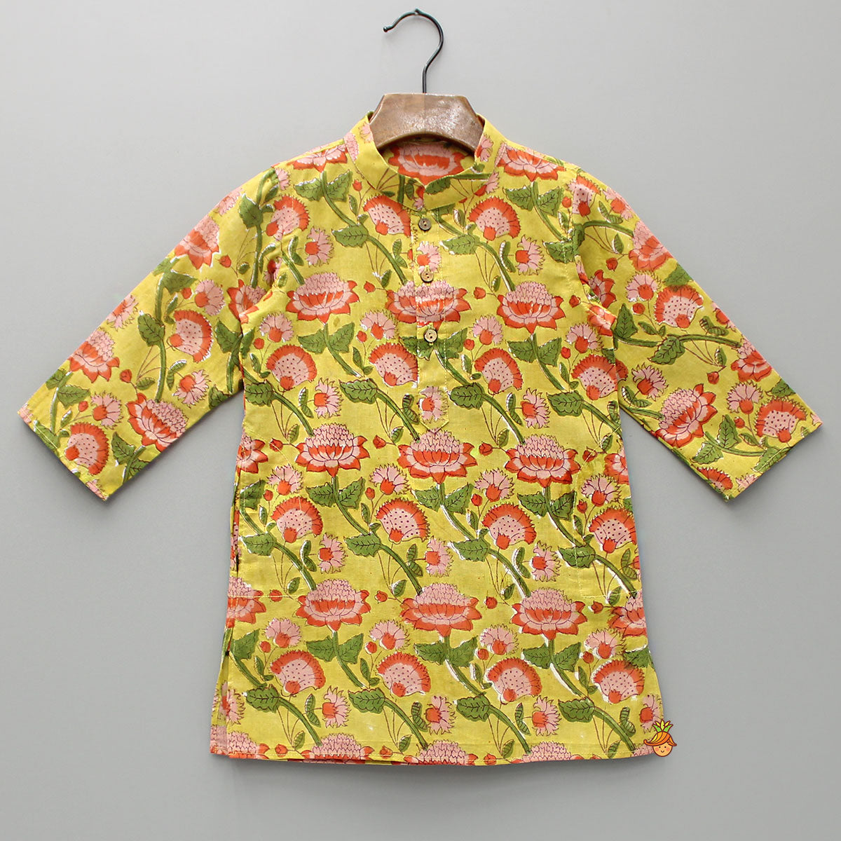 Floral Printed Multicolor Kurta With Pyjama