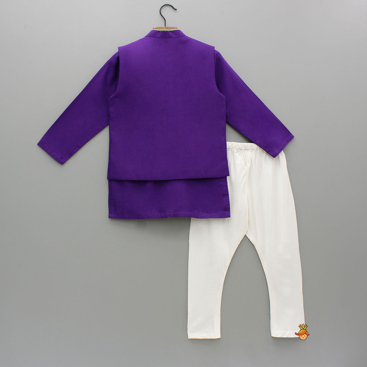 Purple Kurta With Bird Embroidered Jacket And Pyjama