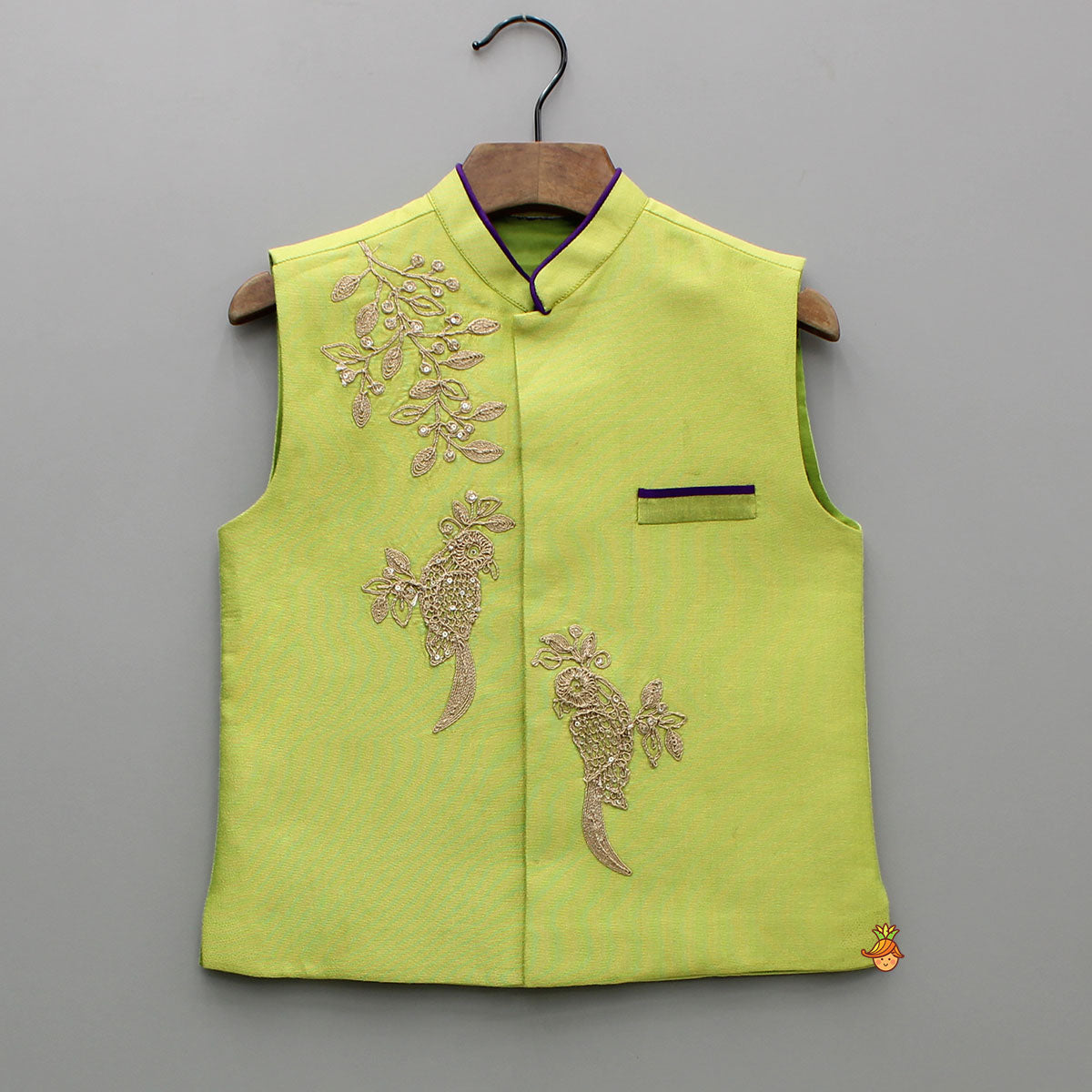 Green Kurta With Bird Embroidered Jacket And Pyjama