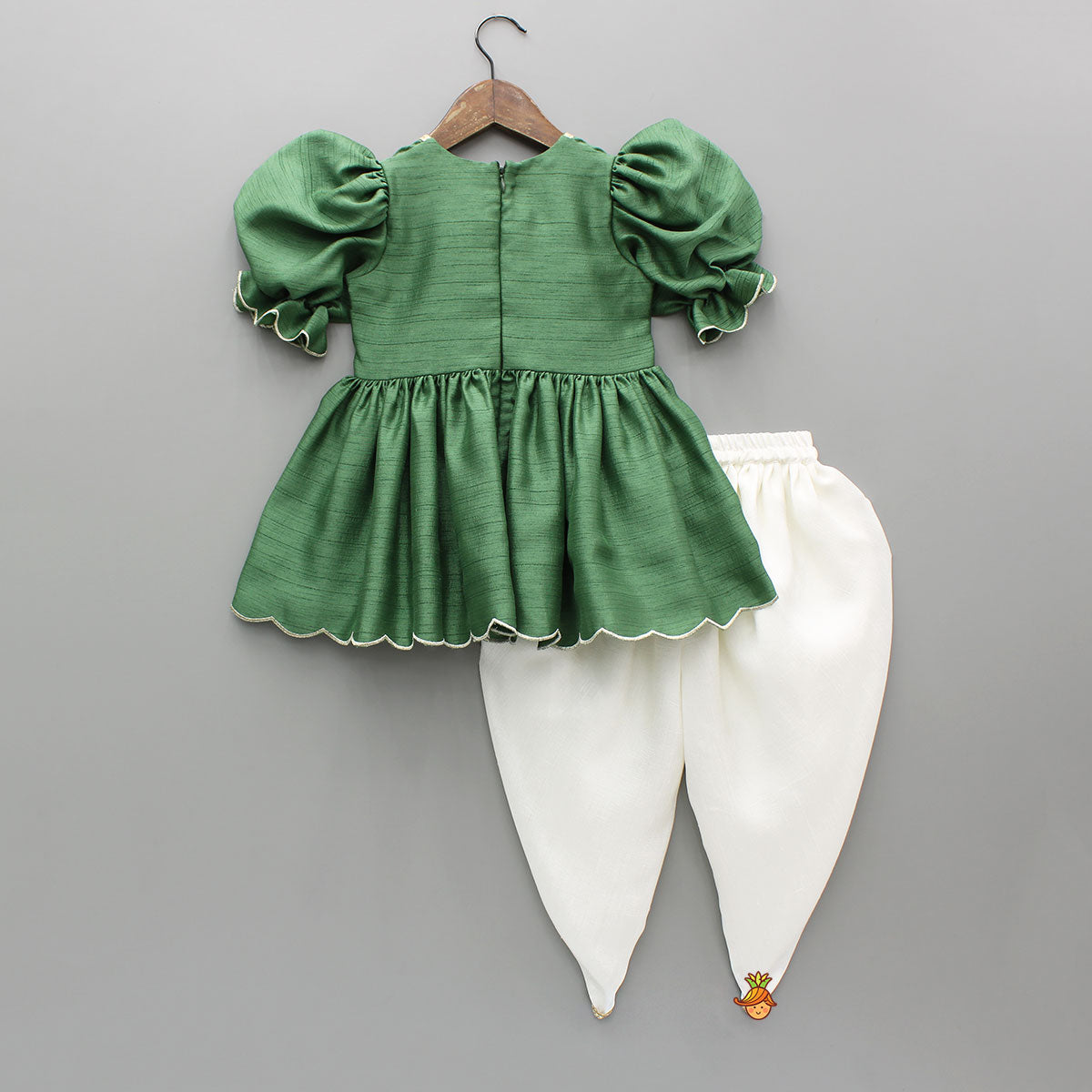 Green Embroidered Kurti And Tulip Dhoti