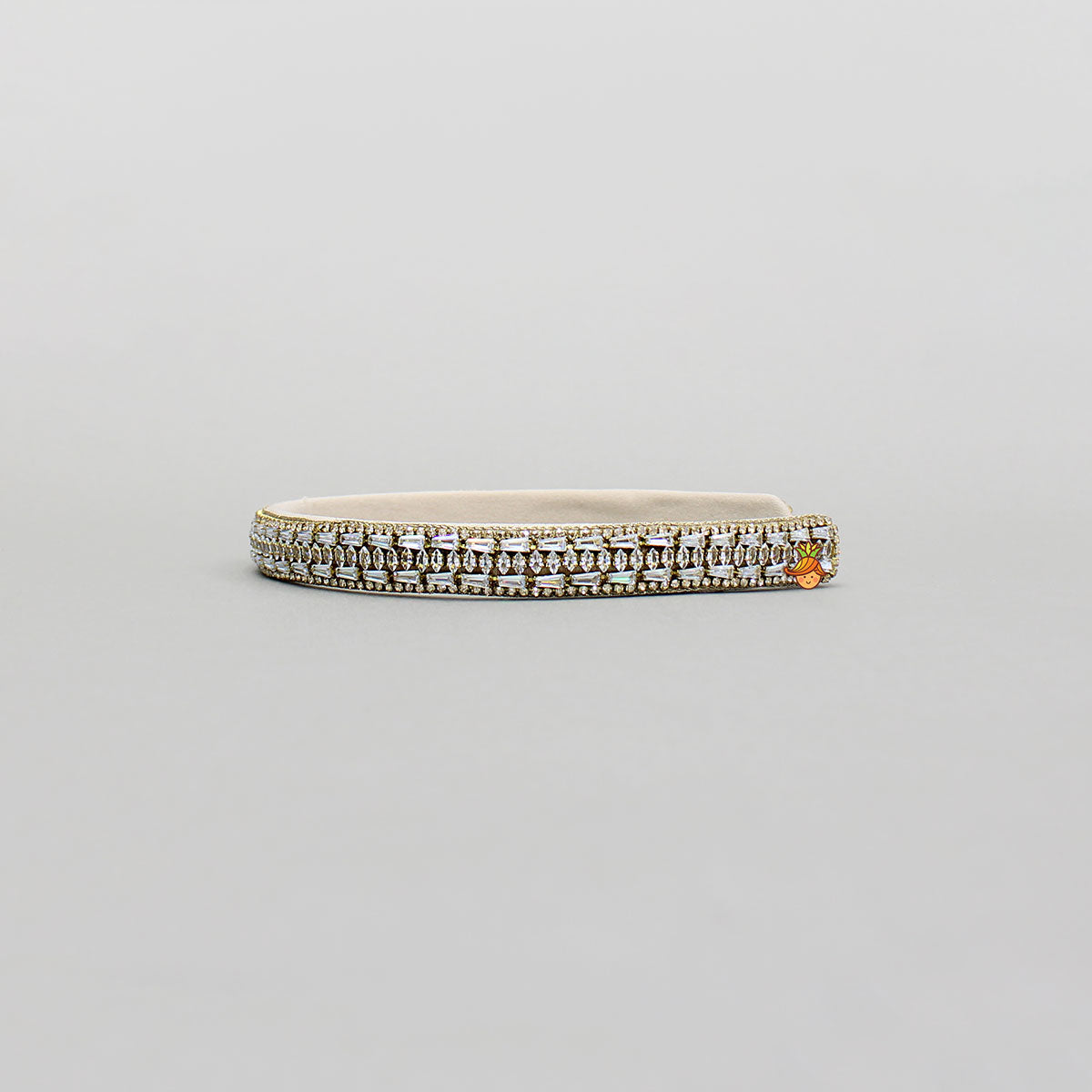 White Artificial Stone Embroidered Hairband