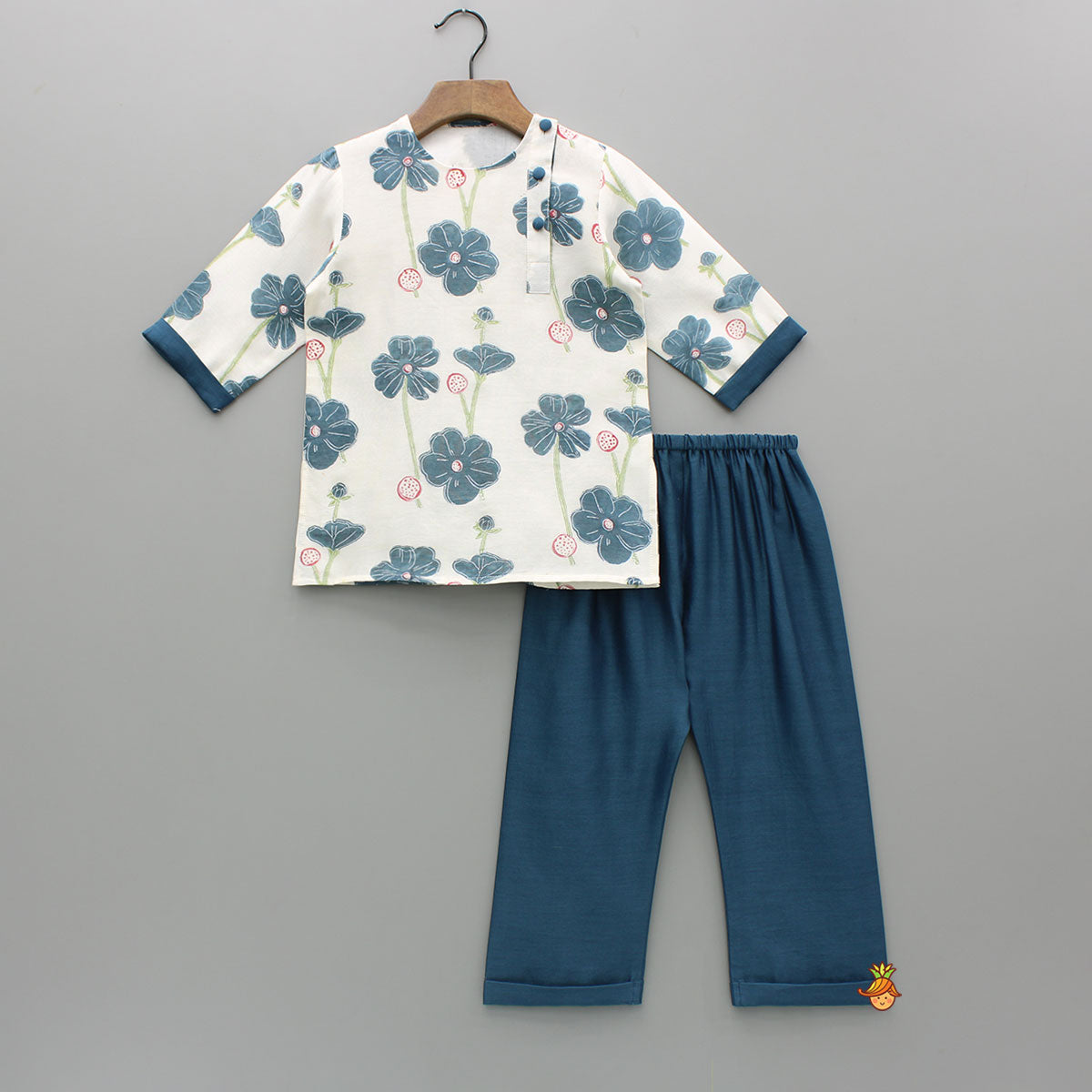 Cream Floral Hand Block Printed Kurta And Pyjama