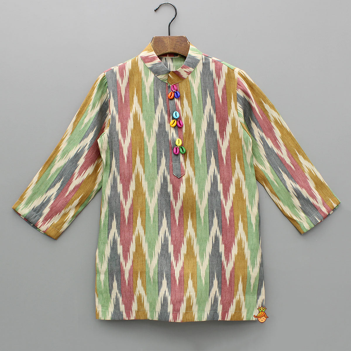 Multicolour Ikkat Printed Kurta And Pyjama