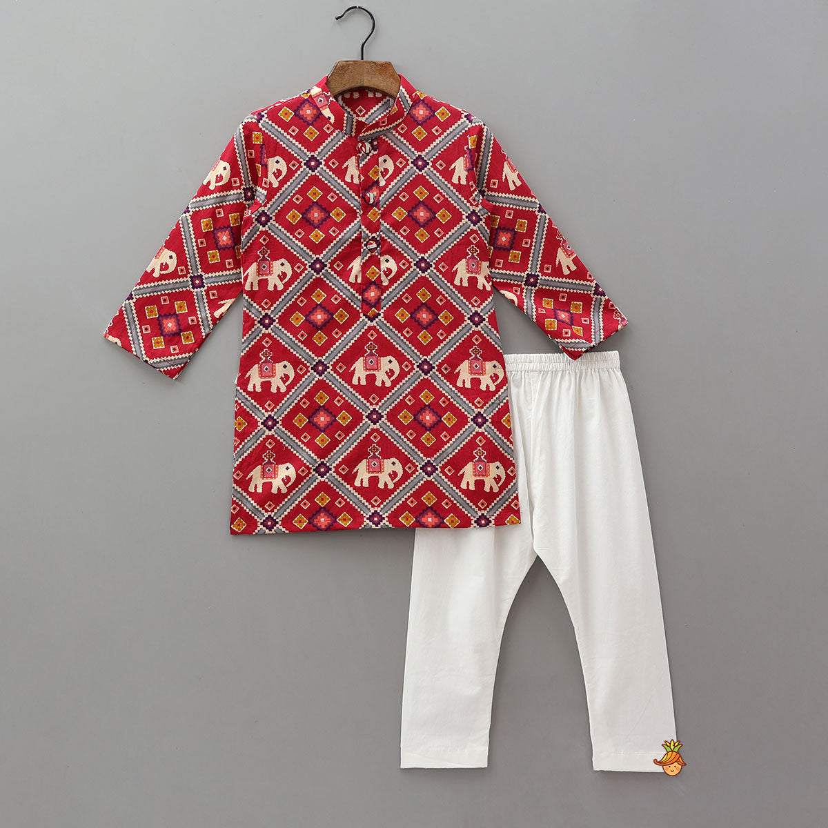 Ethnic Patola Printed Kurta With Front Open Jacket And Pyjama
