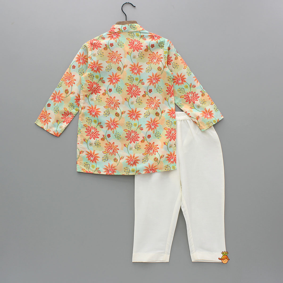 Multicolour Floral Printed Kurta And Pyjama