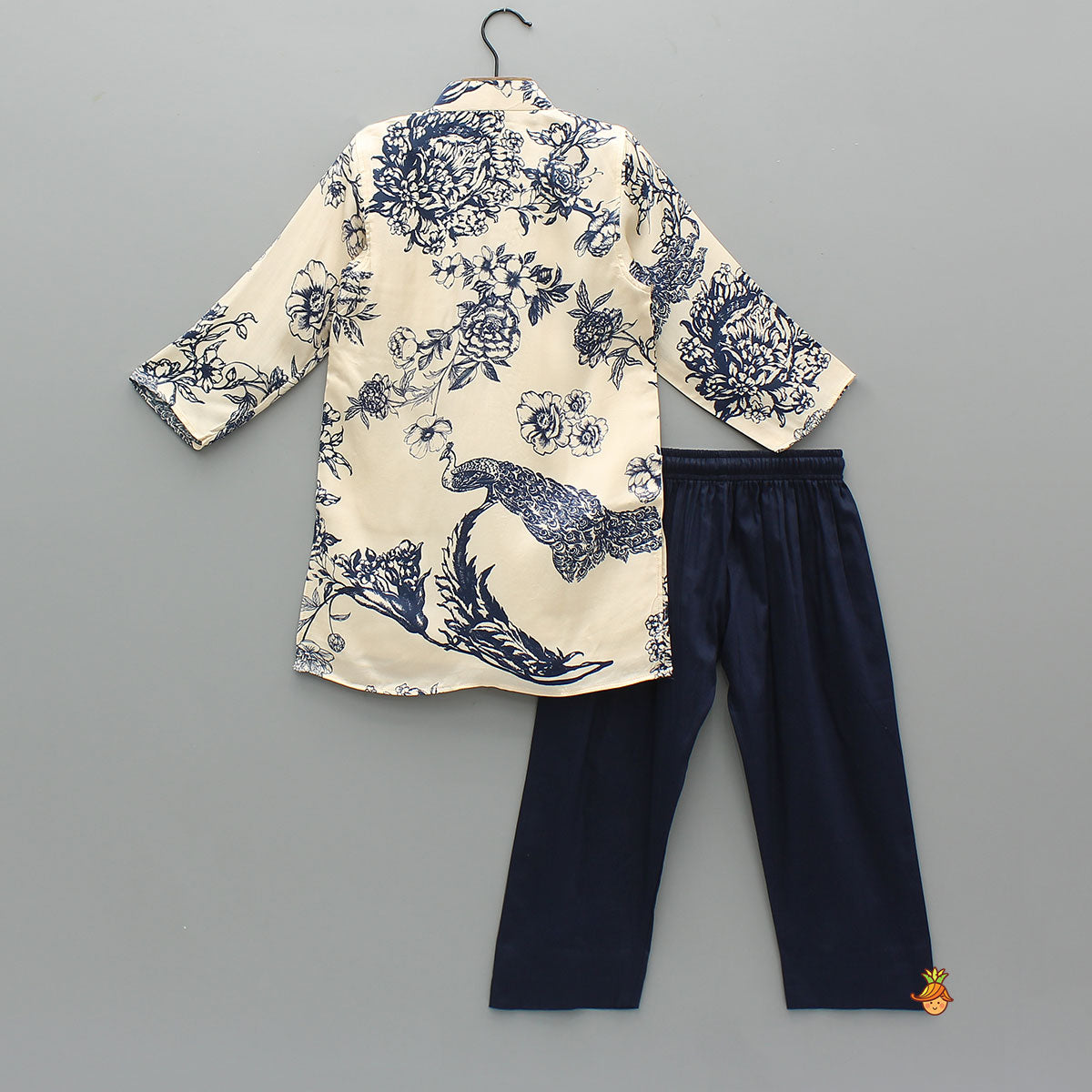 Blue And White Floral Print Kurta And Pyjama
