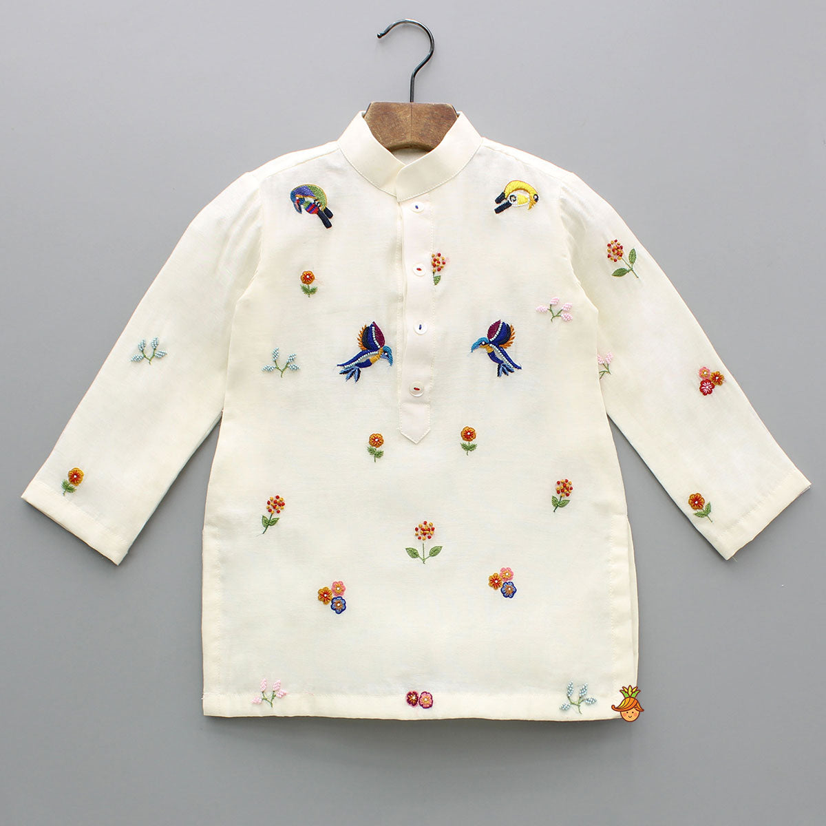 Floral Thread-Embroidered Off-White Kurta And Pyjama