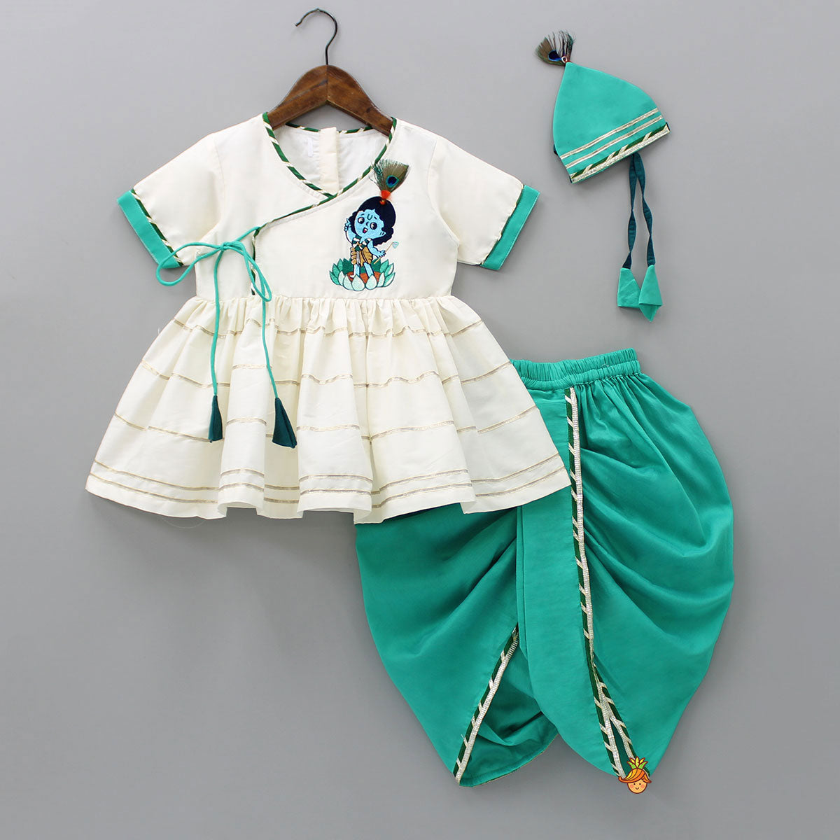 Krishna Embroidered Angarkha Top With Lace Work Green Dhoti And Mukut