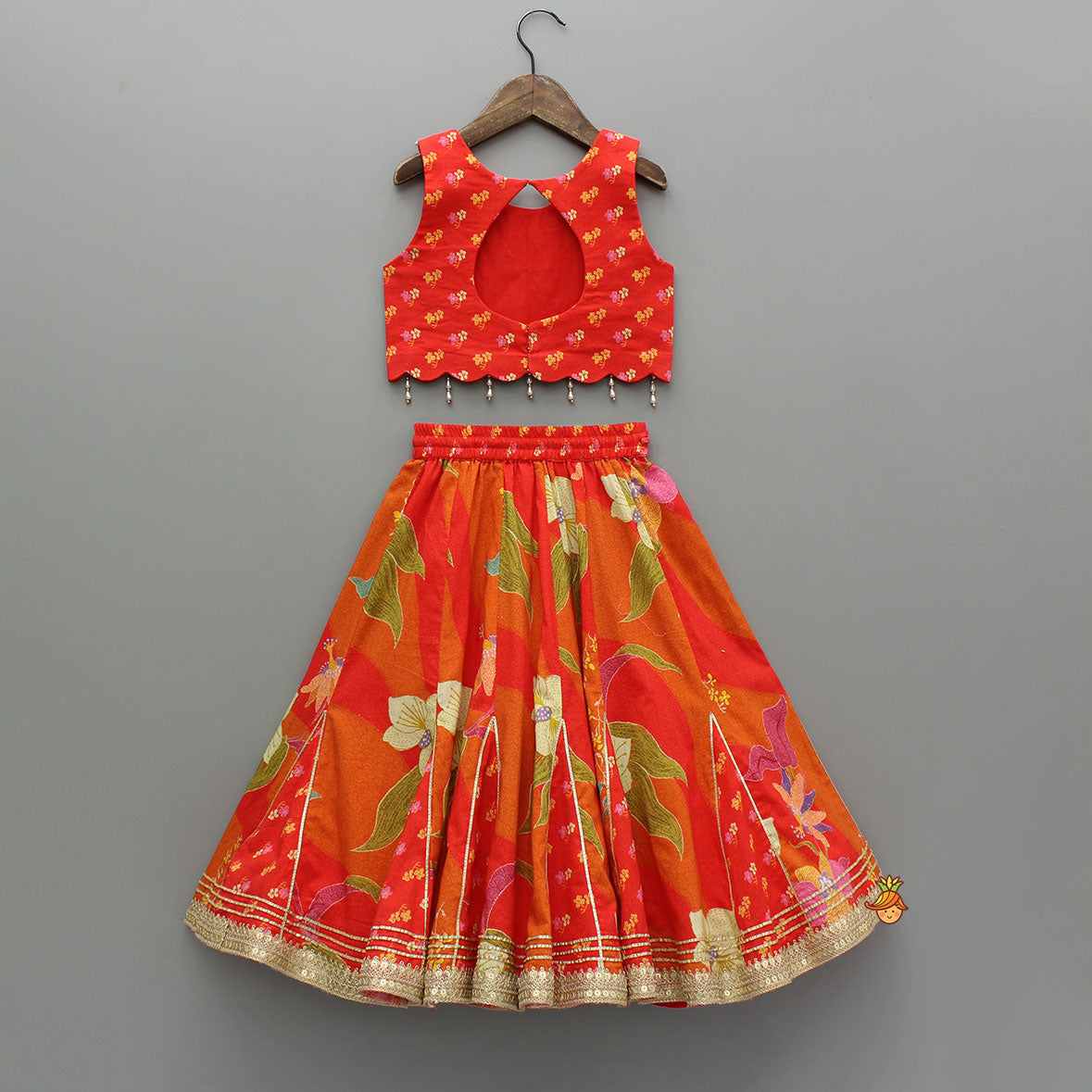 Red Sleeveless Embroidered Scalloped Top With Lehenga And Hairband