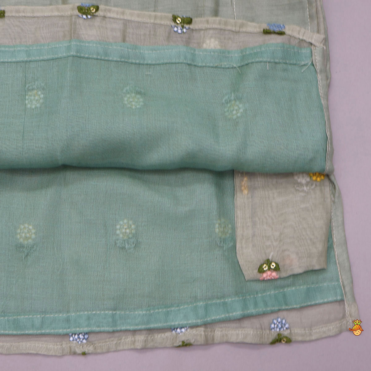 Floral Embroidered Mul Chanderi Kurta With Pyjama