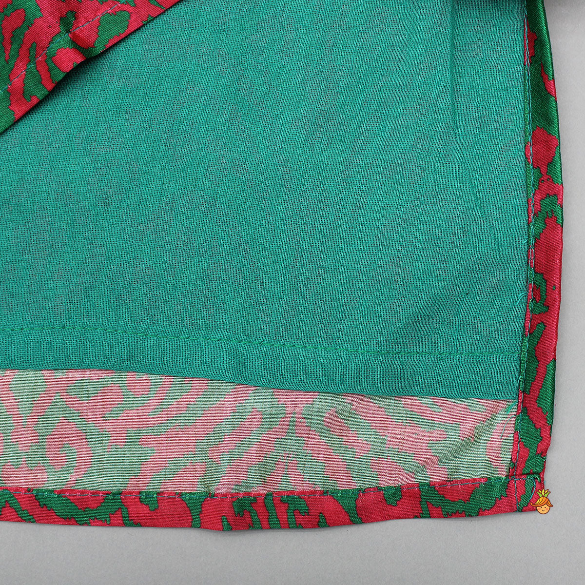 Sequins Lace Detailed Green And Pink Kurta With Pyjama