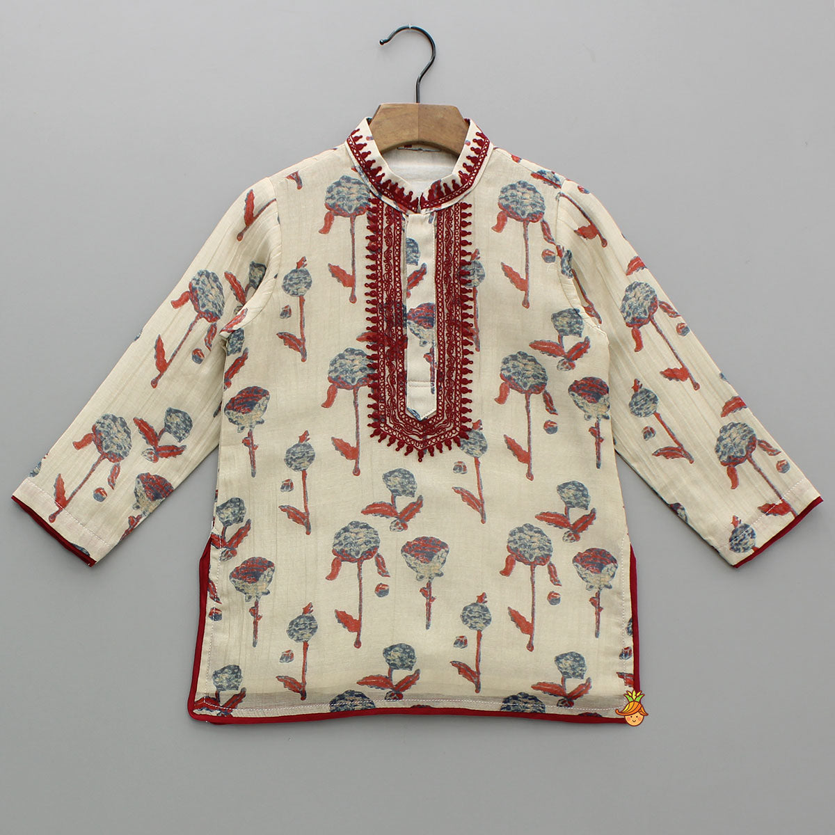 Red Detailed Floral Printed Chanderi Kurta With Pyjama