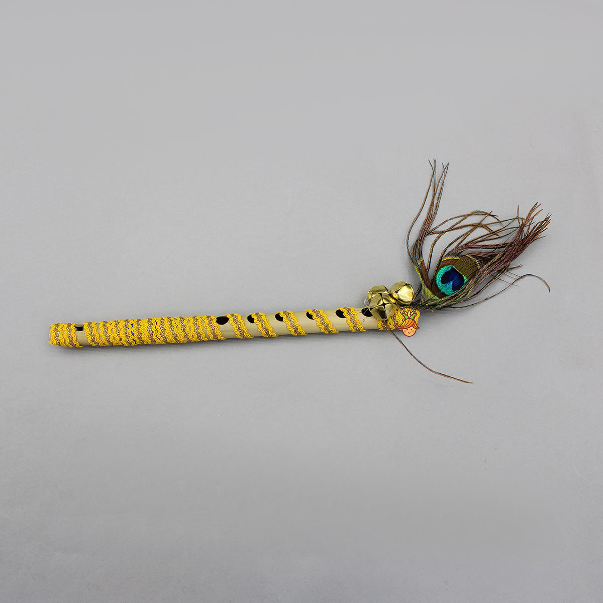 Mor Pankh Embroidered Off White Kurta And Green Dhoti With Mukut And Basuri