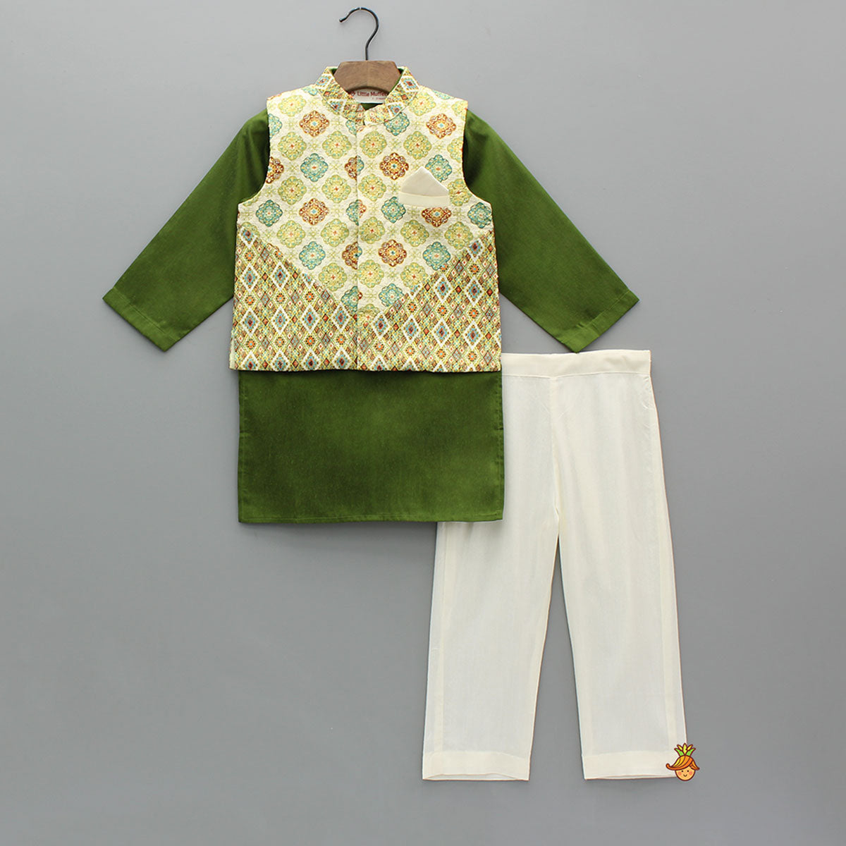 Green Kurta With Printed Jacket And Cream Pyjama