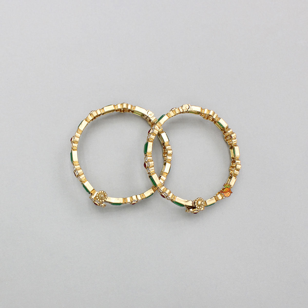 Screw Closure Charming Floral Bangles