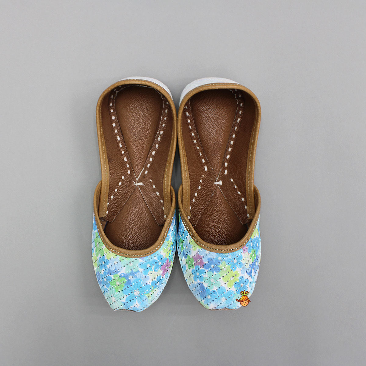 Floral Print Embellished Jutti