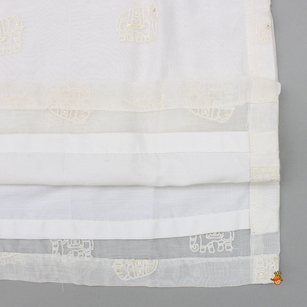 White Embroidered Chanderi Kurta With Pyjama