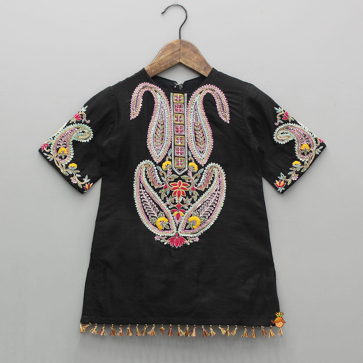 Embroidered Black Beautiful Kurti With Pant