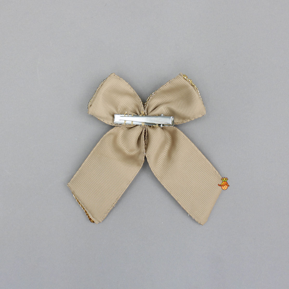 Beautiful Embroidered Bow Hair Clip