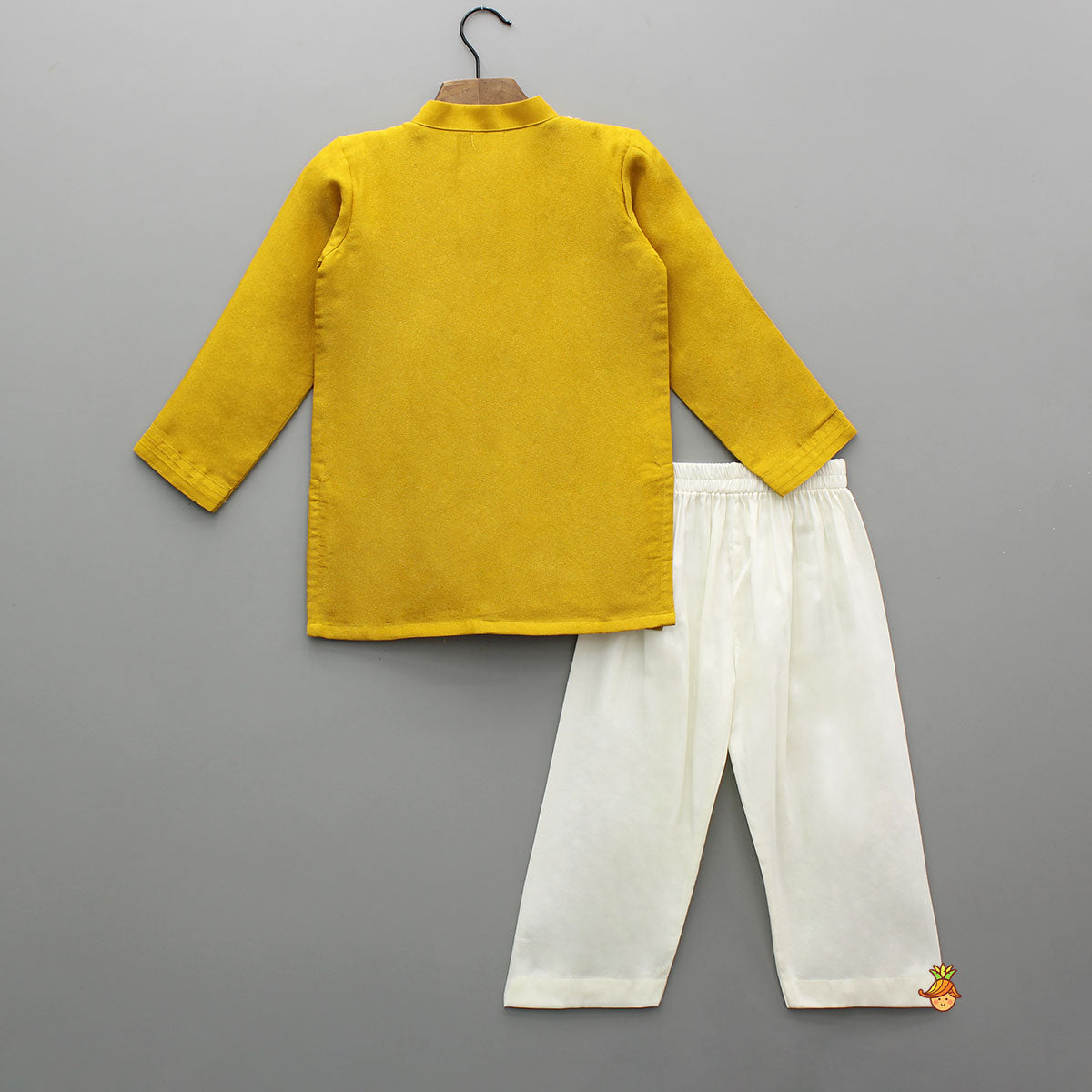 Shimmery Sequin Embroidered Crush Tissue Detailed Kurta With Pyjama