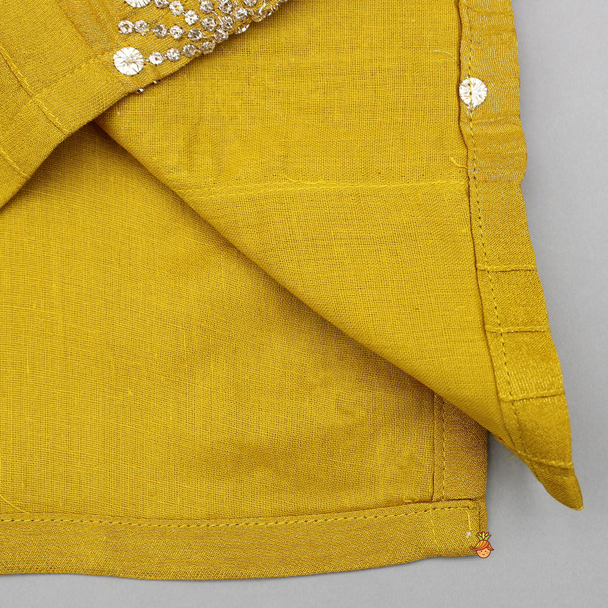 Shimmery Sequin Embroidered Crush Tissue Detailed Kurta With Pyjama