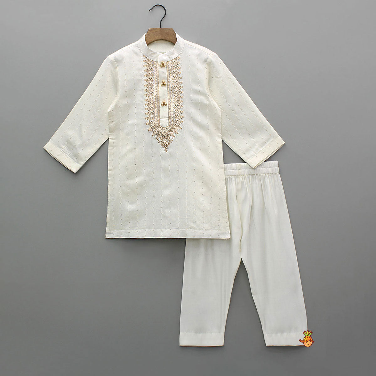 Faux Mirror Embroidered Sequin Detailed Kurta With Pyjama