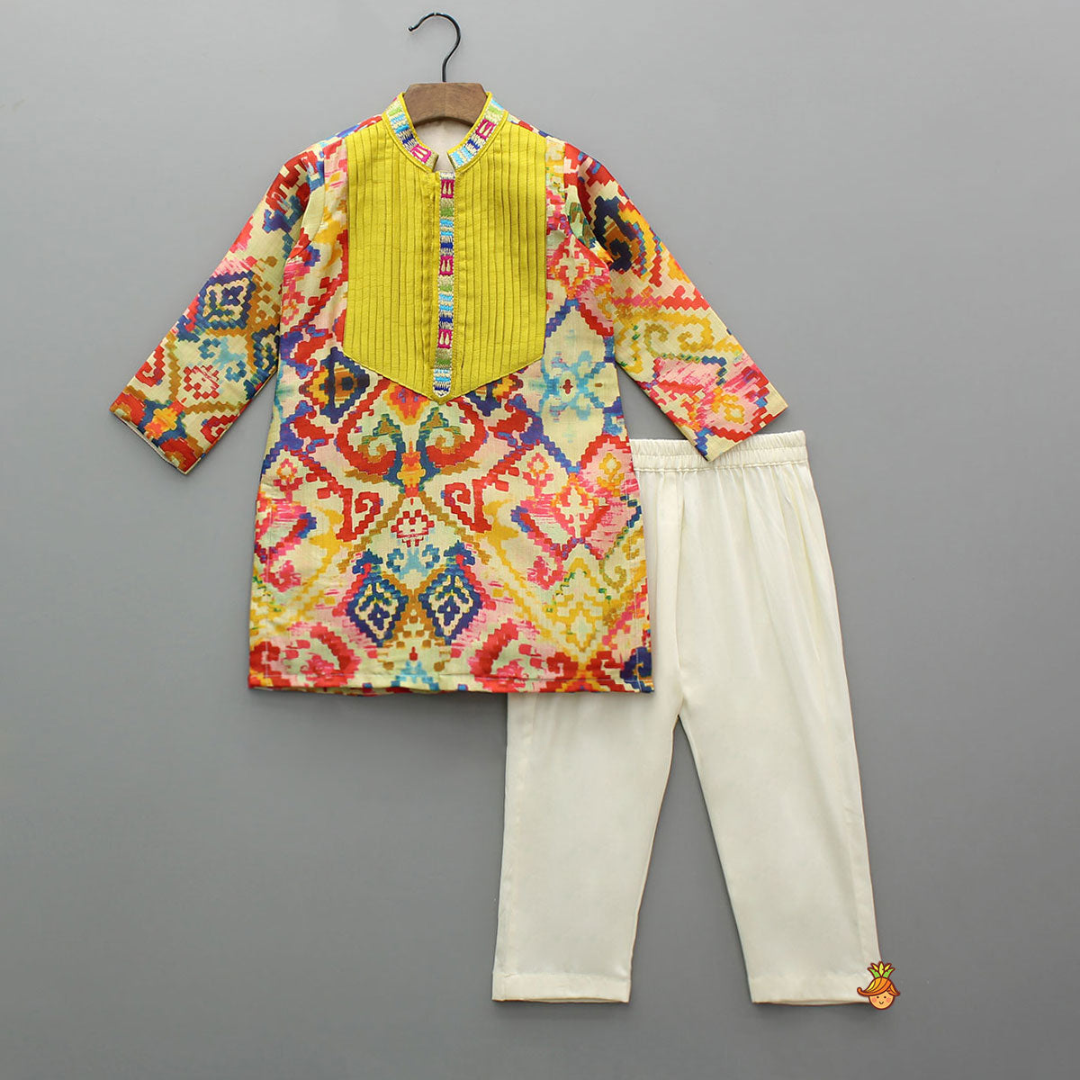 Multicolour Printed Pleated Pin Tuck Detailed Kurta With Pyjama