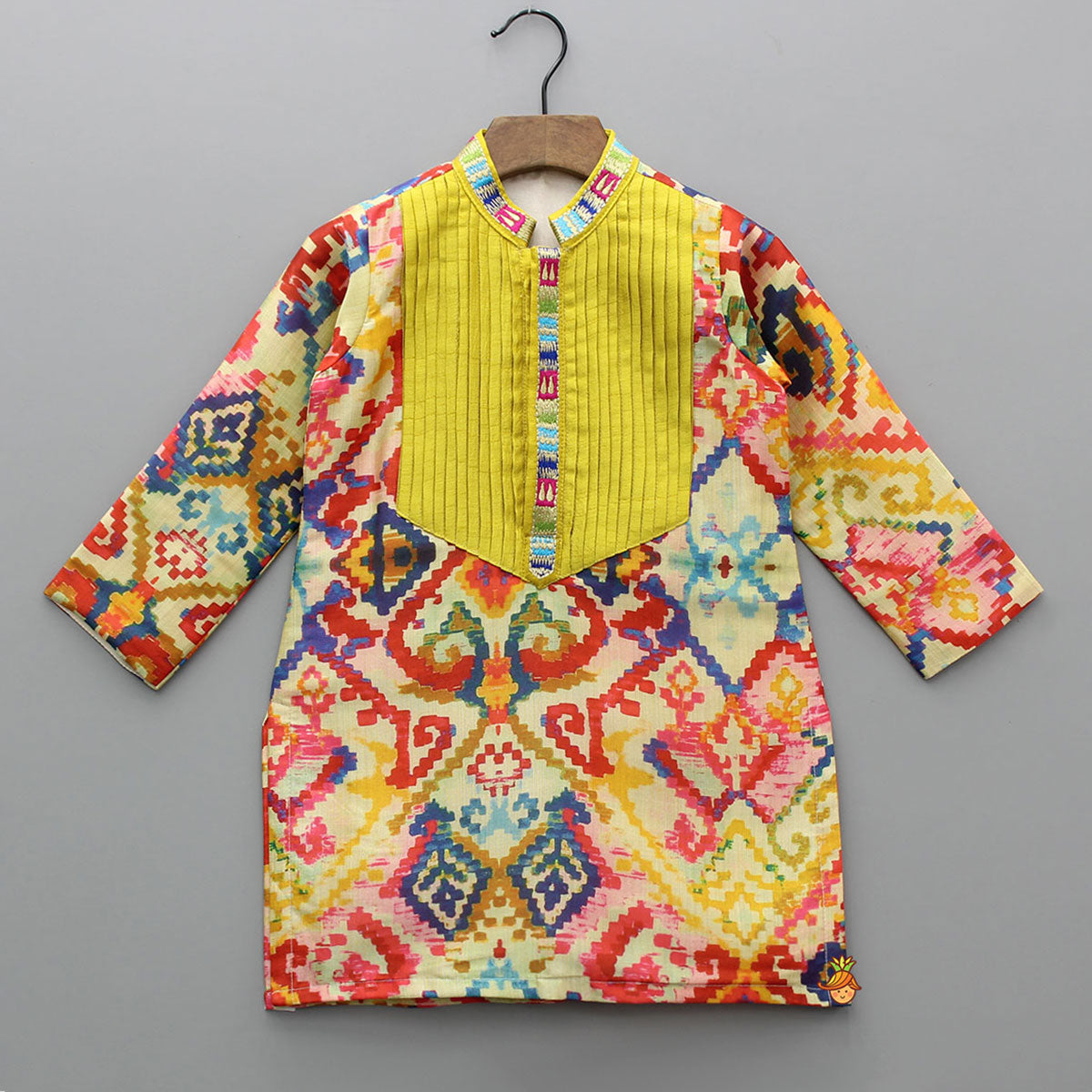 Multicolour Printed Pleated Pin Tuck Detailed Kurta With Pyjama