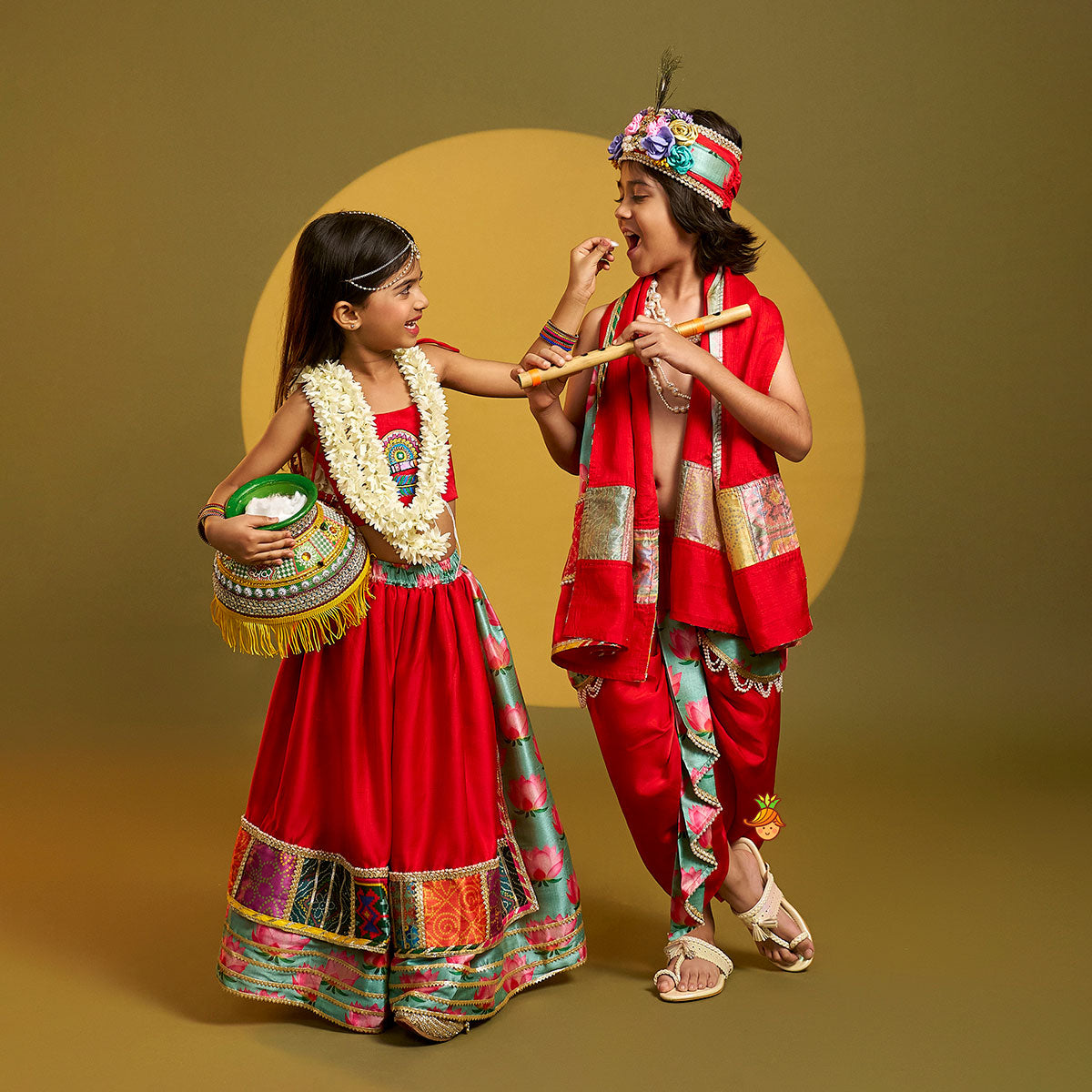 Festive Red Dhoti With Printed Shawl And Mor Pankh-Embellished Headband twinning model image 2