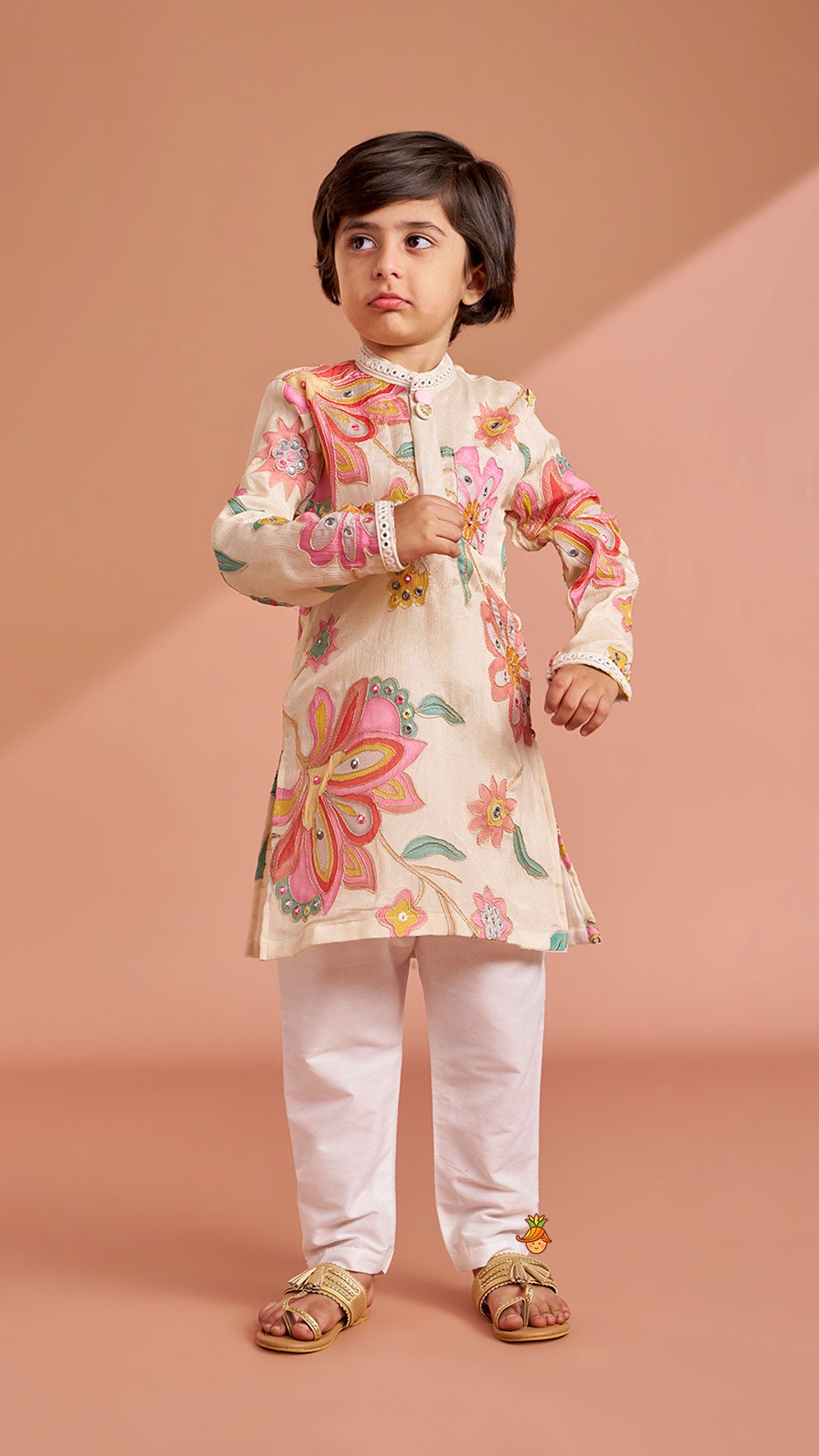 Off White Stylish Floral Kurta With White Pyjama