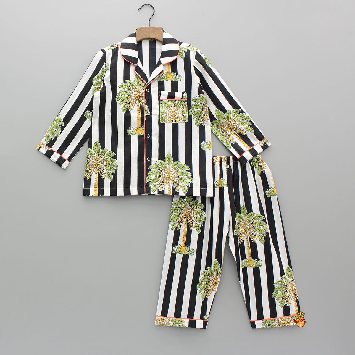 Black And White Striped Printed Cotton Sleepwear
