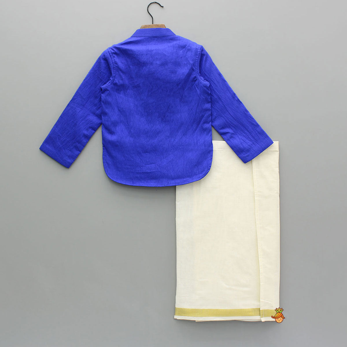 Blue Kurta With Adjustable Cream Lungi