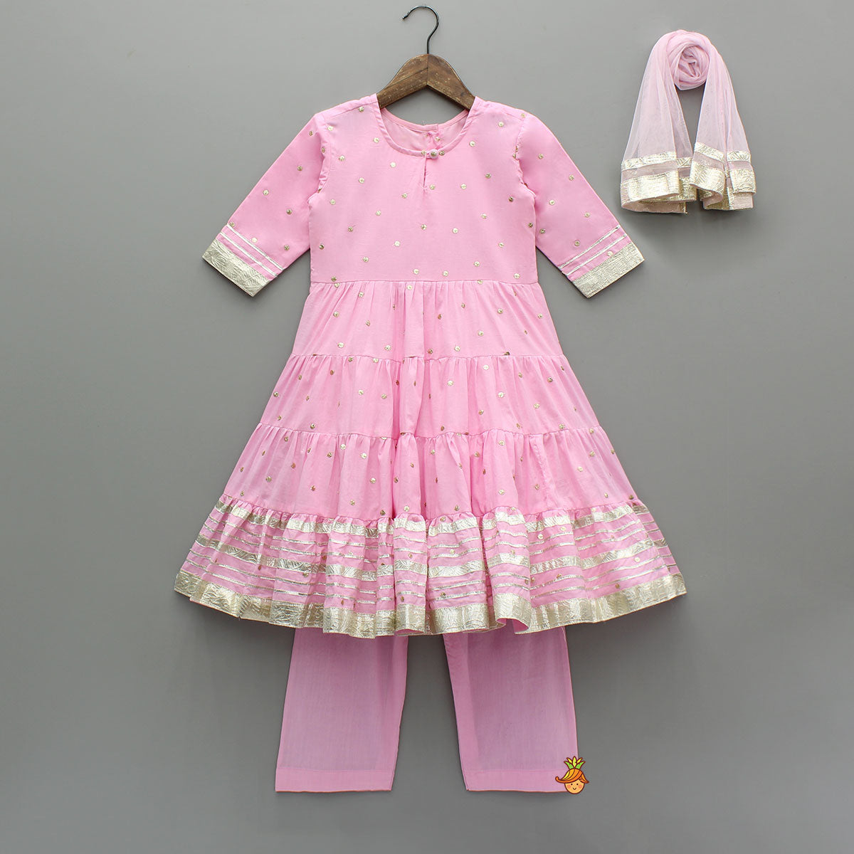 Sequins Booti Embroidered Pink Kurti And Pant With Net Dupatta
