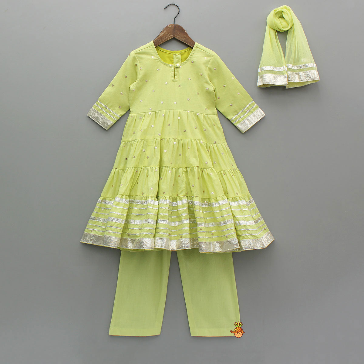 Sequins Booti Embroidered Green Kurti And Pant With Net Dupatta